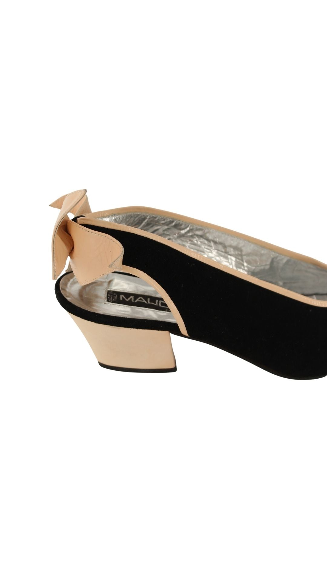 Maud Frizon <br> 1980's deadstock suede & patent bow back pumps