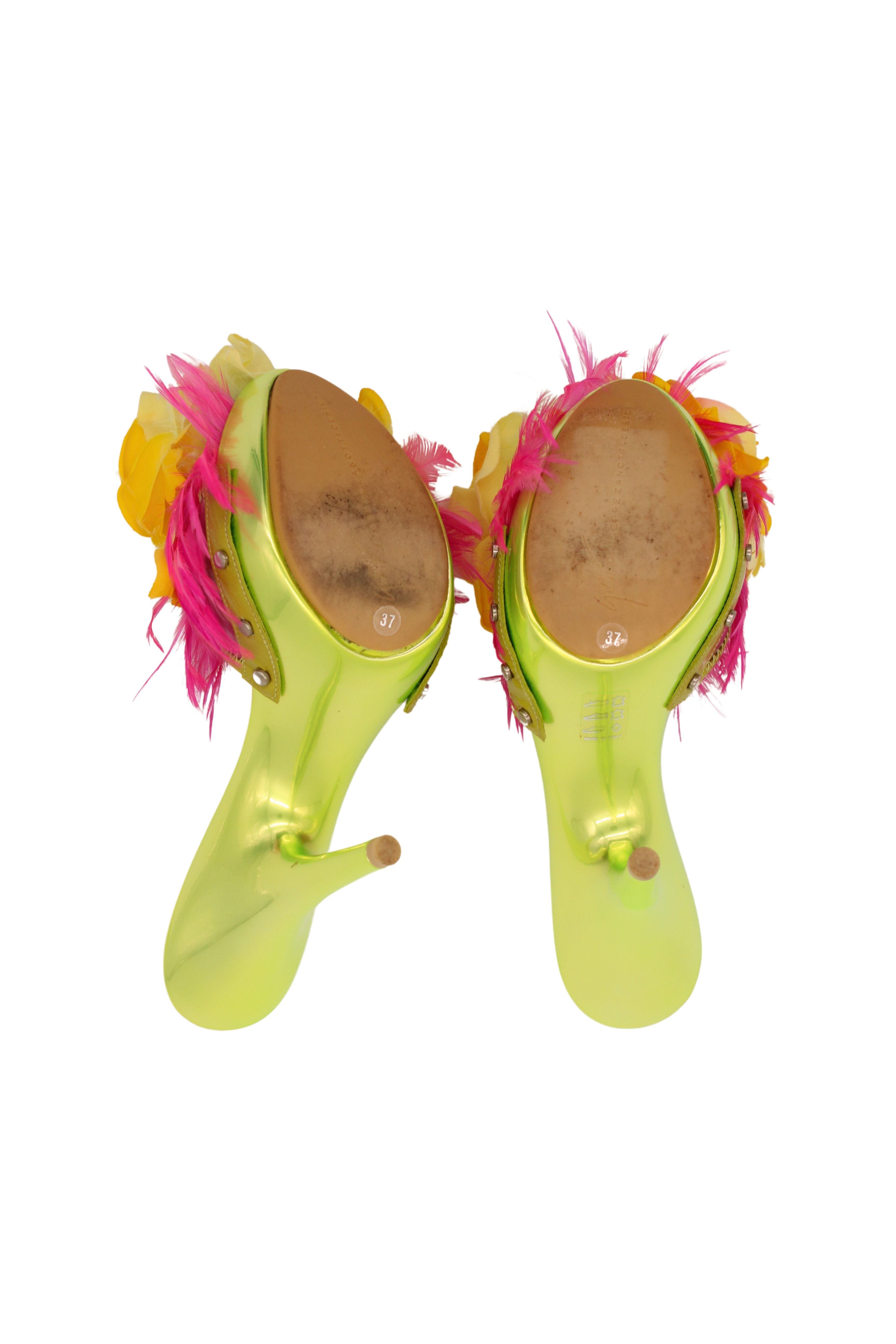 Giuseppe Zanotti <br> 00's feathered flower metallic heels
