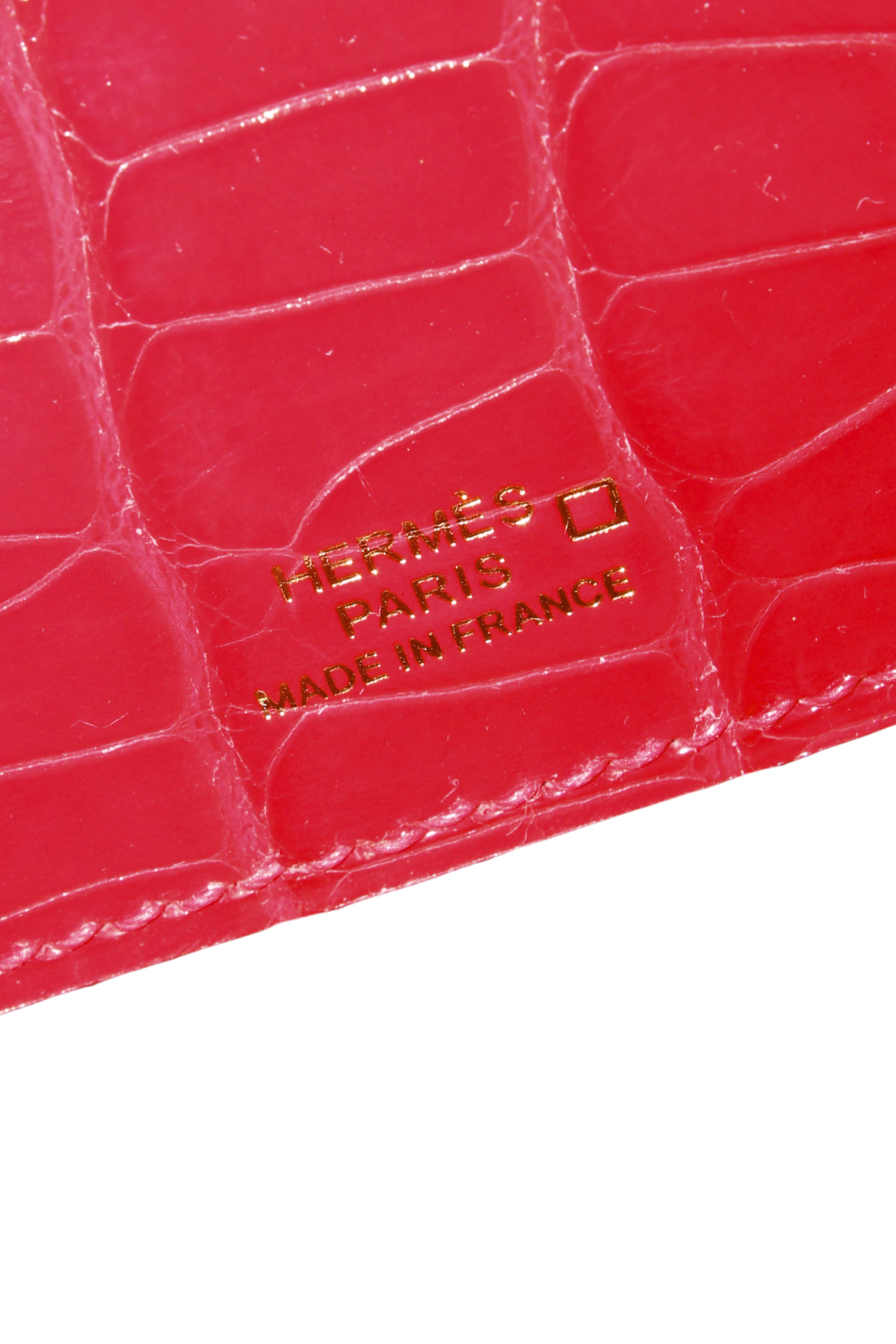 Hermès Paris <br> 2017 Kelly Pochette in Braise Alligator with gold hardware & full set
