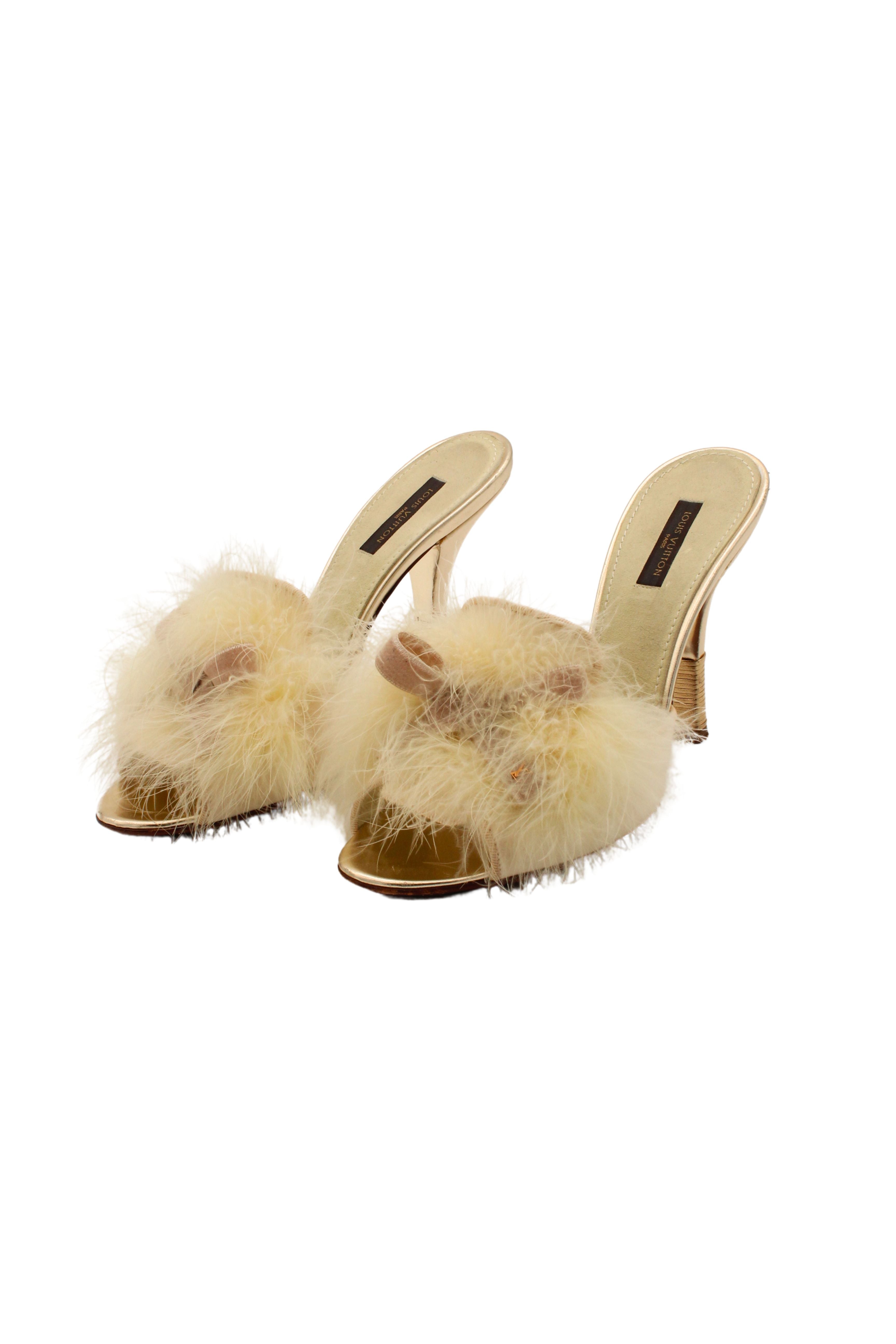 Louis Vuitton <br> 00's marabou feather & velvet ribbon logo heels