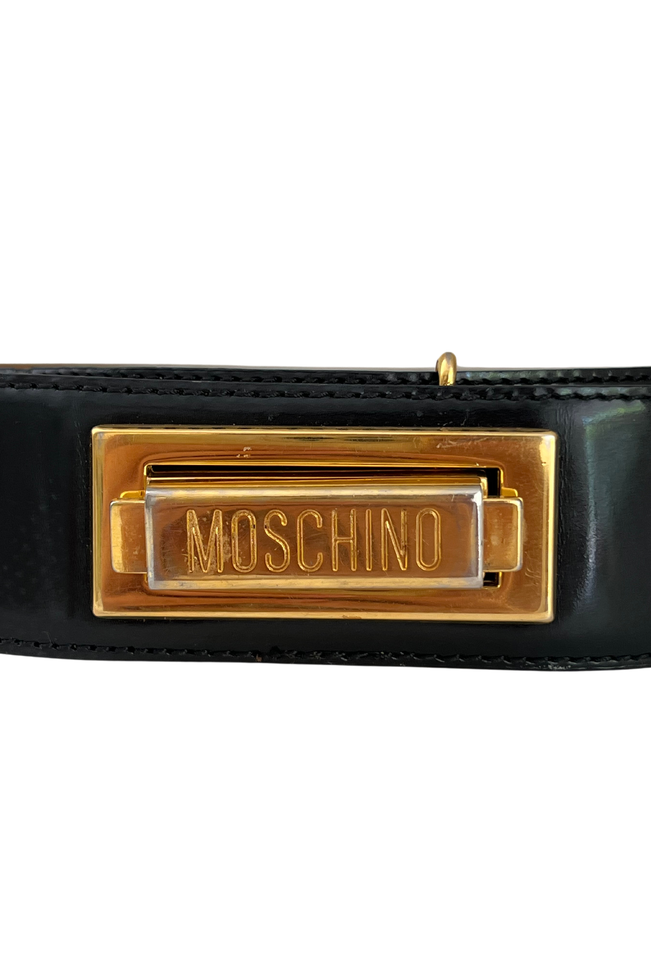 Moschino <br> 90's logo buckle leather belt by Redwall