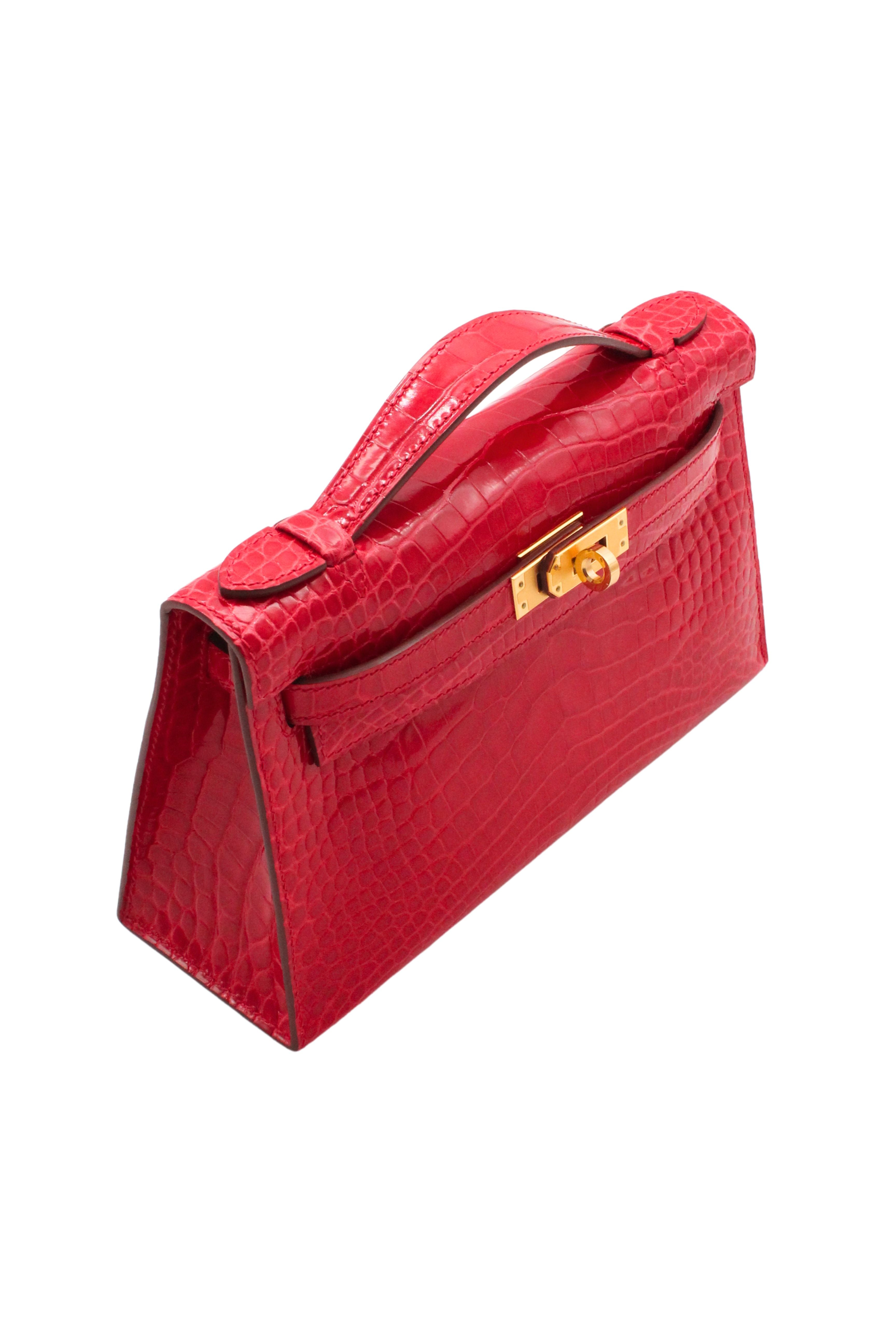 Hermès Paris <br> 2017 Kelly Pochette in Braise Alligator with gold hardware & full set