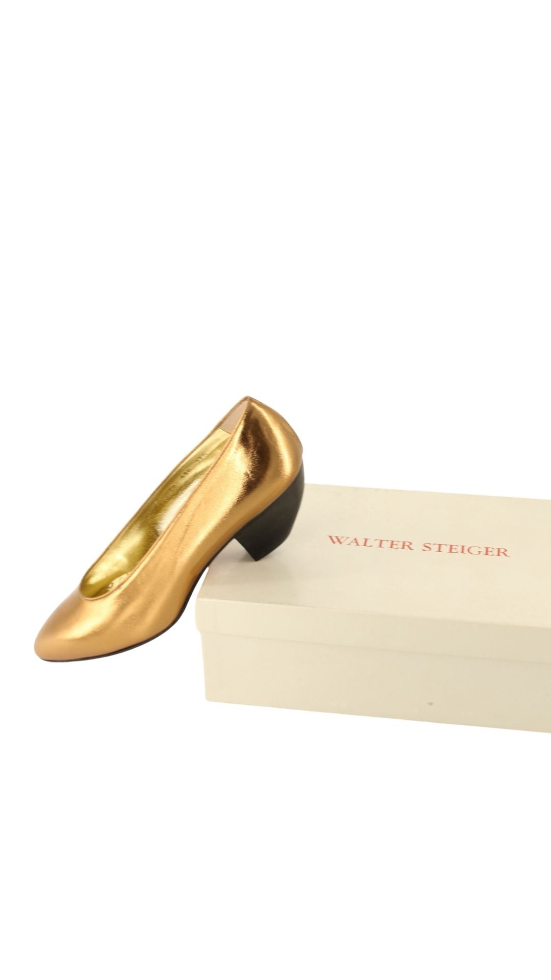 Walter Steiger <br> 1980's deadstock gold metallic sculptural heel pump