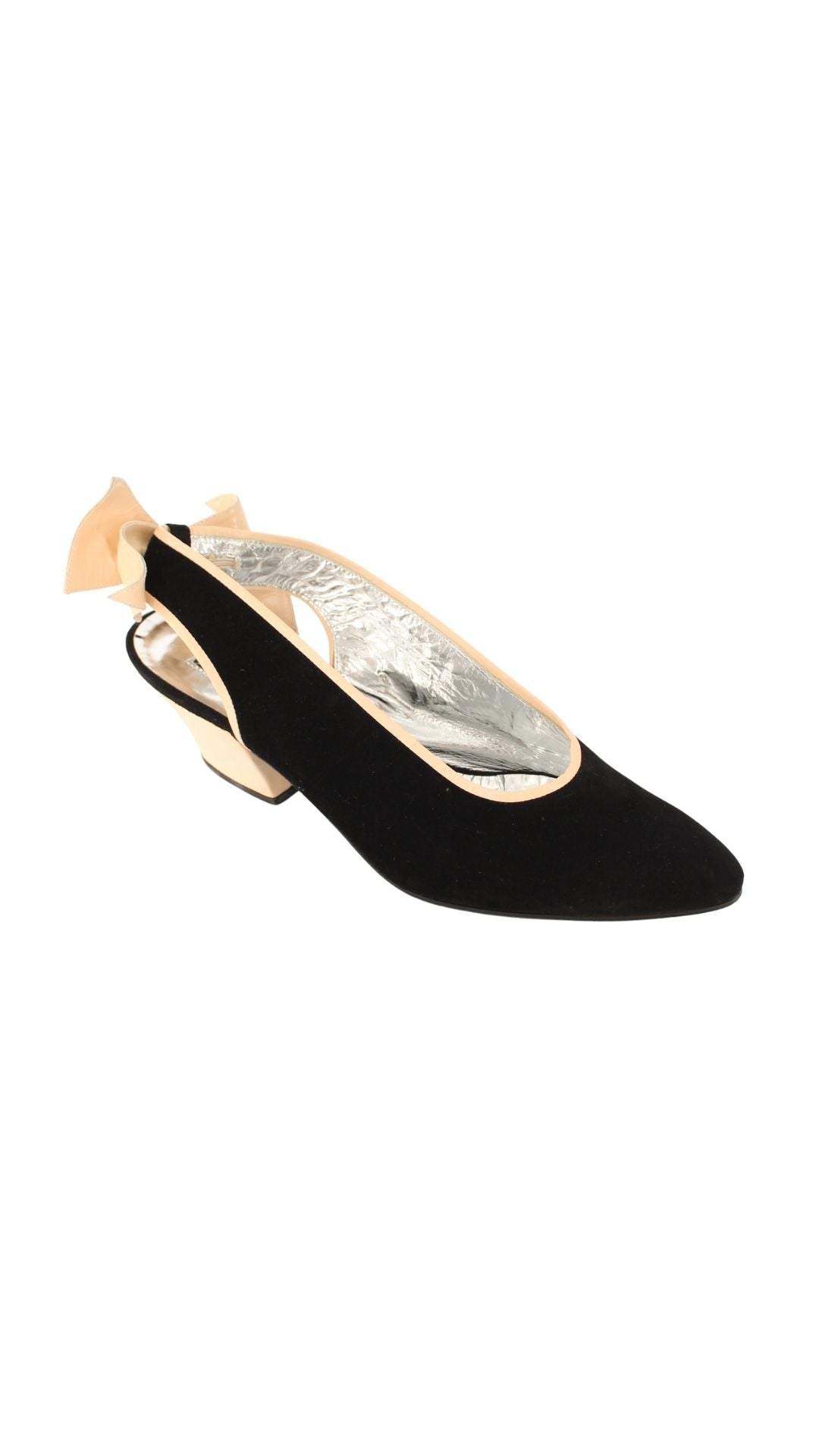 Maud Frizon <br> 1980's deadstock suede & patent bow back pumps