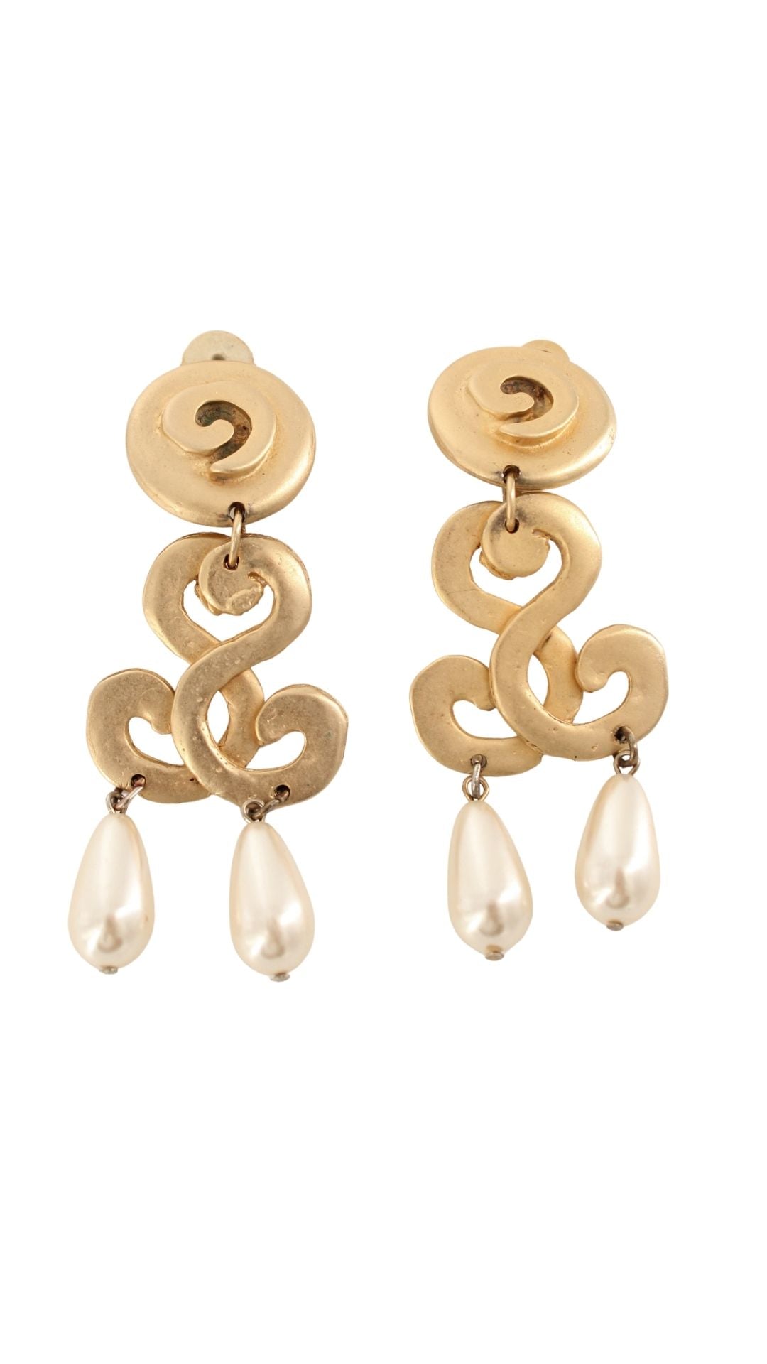 Vintage <br> 80's brushed gold pearl dangle earrings