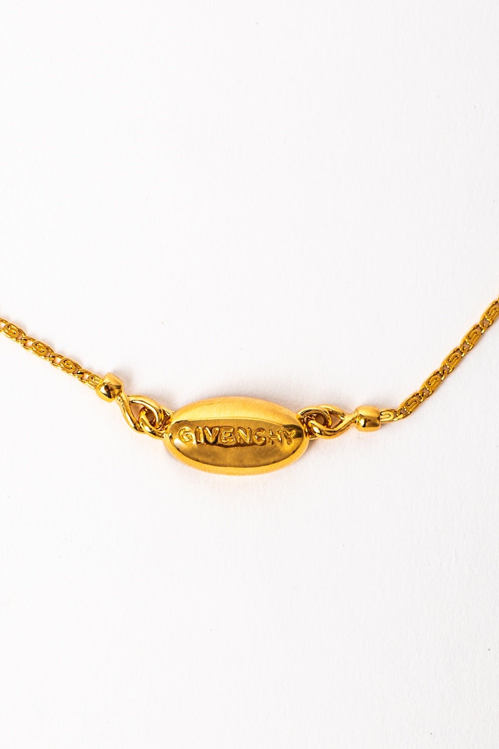 Givenchy <br> 80's logo bean gold chain necklace