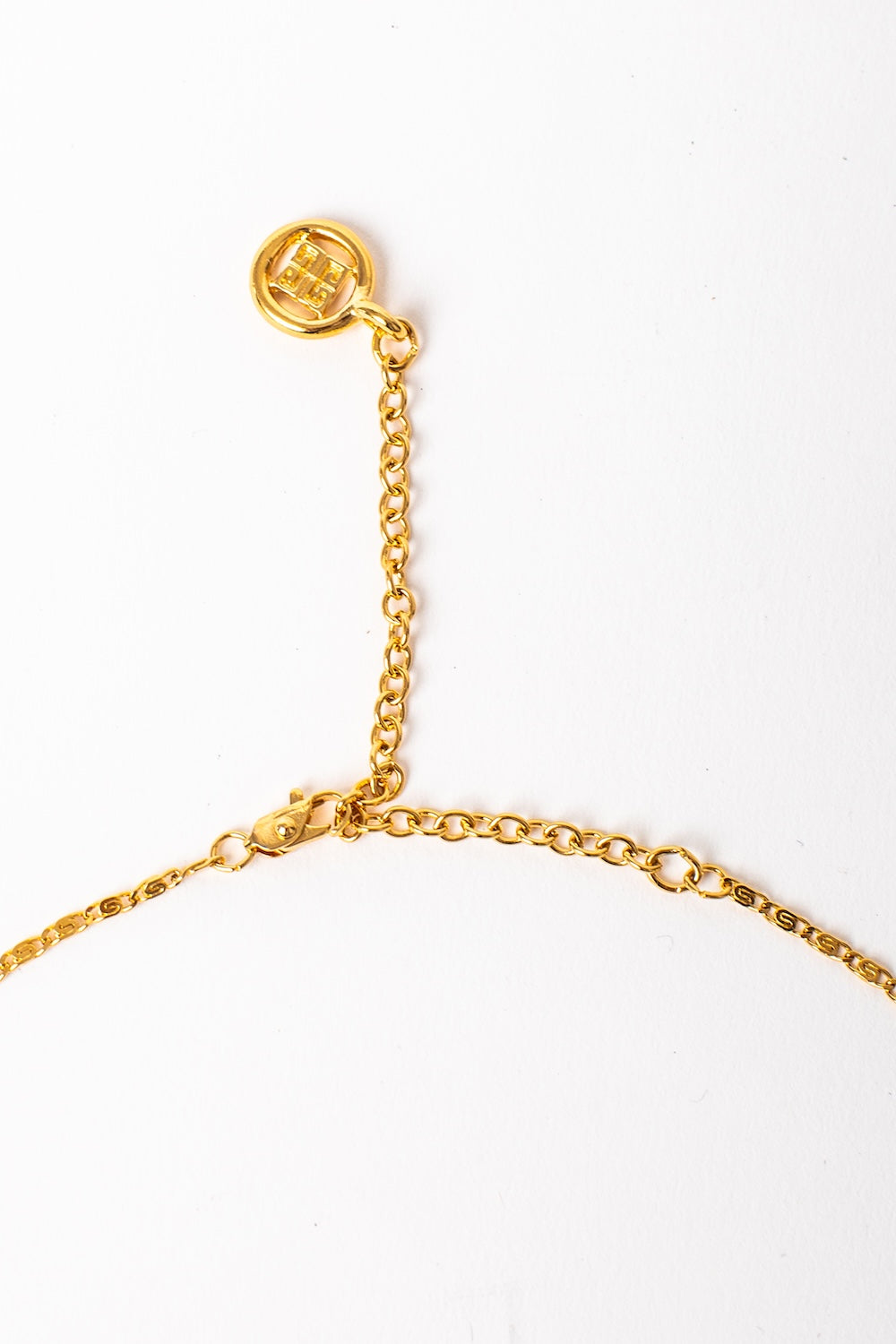 Givenchy <br> 80's logo bean gold chain necklace