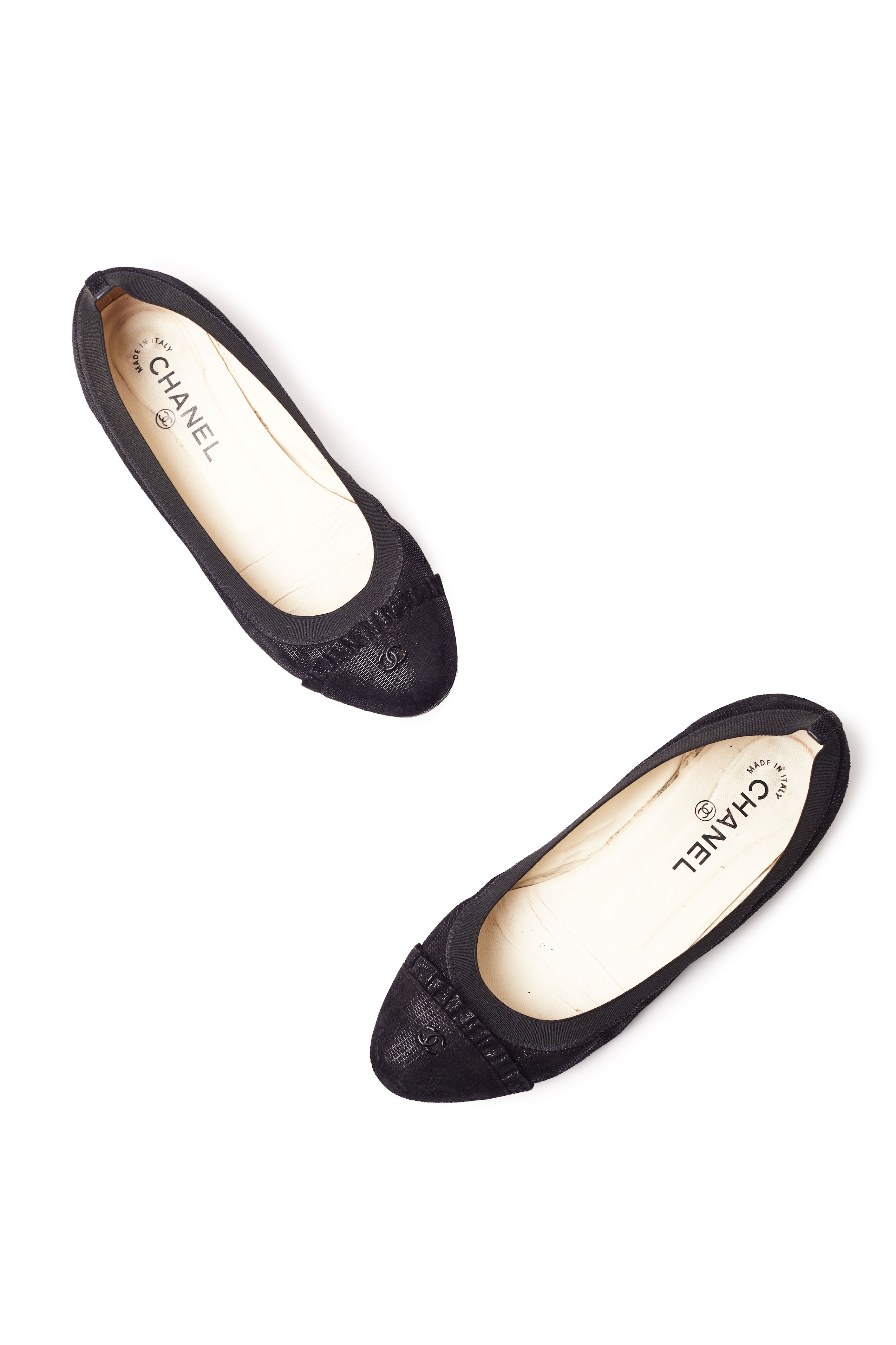Chanel <br> Pre-Fall 2011 CC logo metallic suede elastic ballet flats