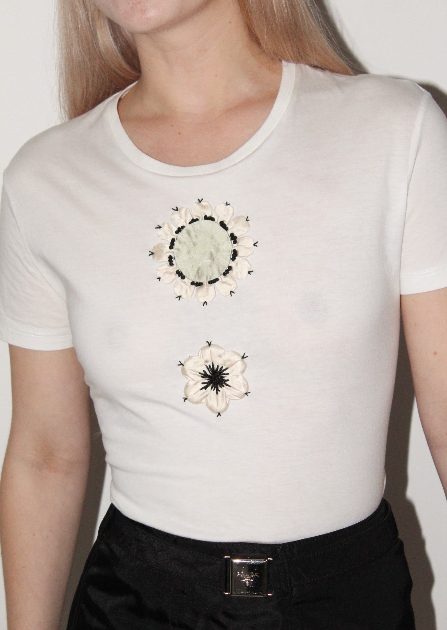 Prada <br> Embroidered flower cotton t-shirt