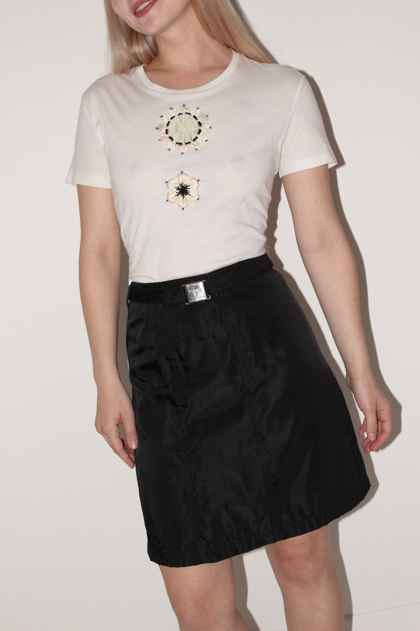 Prada <br> Embroidered flower cotton t-shirt