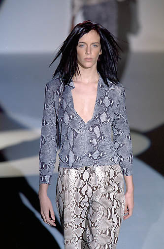 Gucci <br> Tom Ford S/S 2000 slinky python print button down shirt