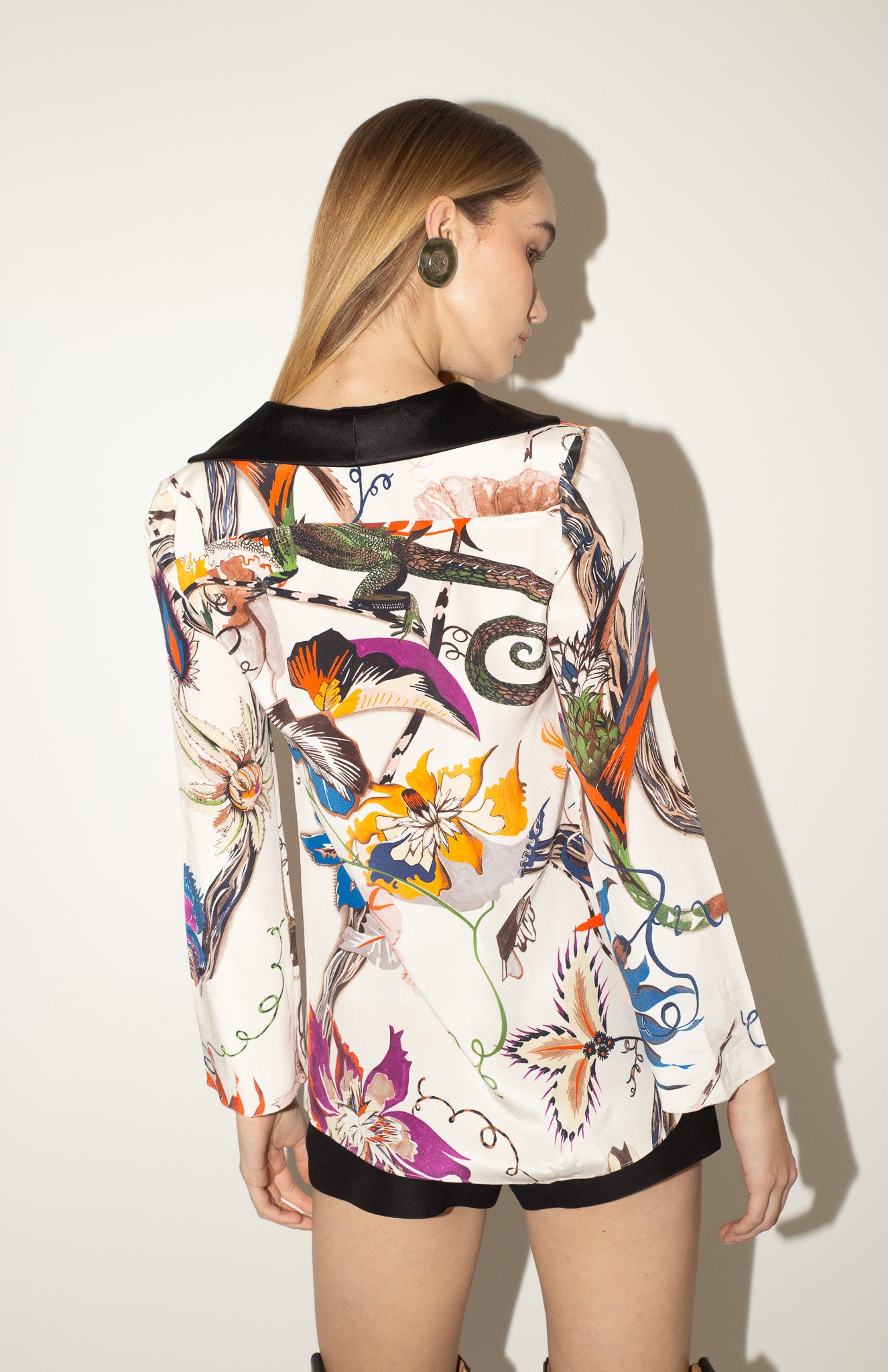 Balenciaga <br> Nicolas Ghesquière F/W 2011 runway & campaign silk print button down