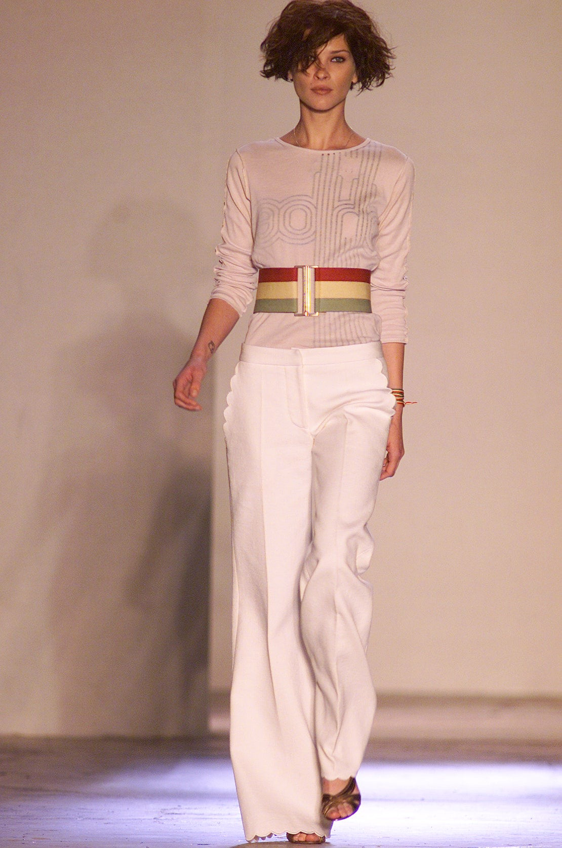 Chloe <br> S/S 2002 runway logo print top with cut-out shoulders