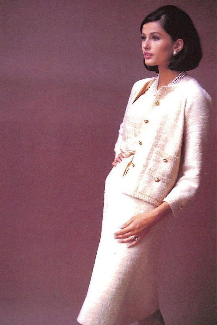 Chanel <br> S/S 1963 Haute Couture Coco Chanel designed bouclé skirt suit