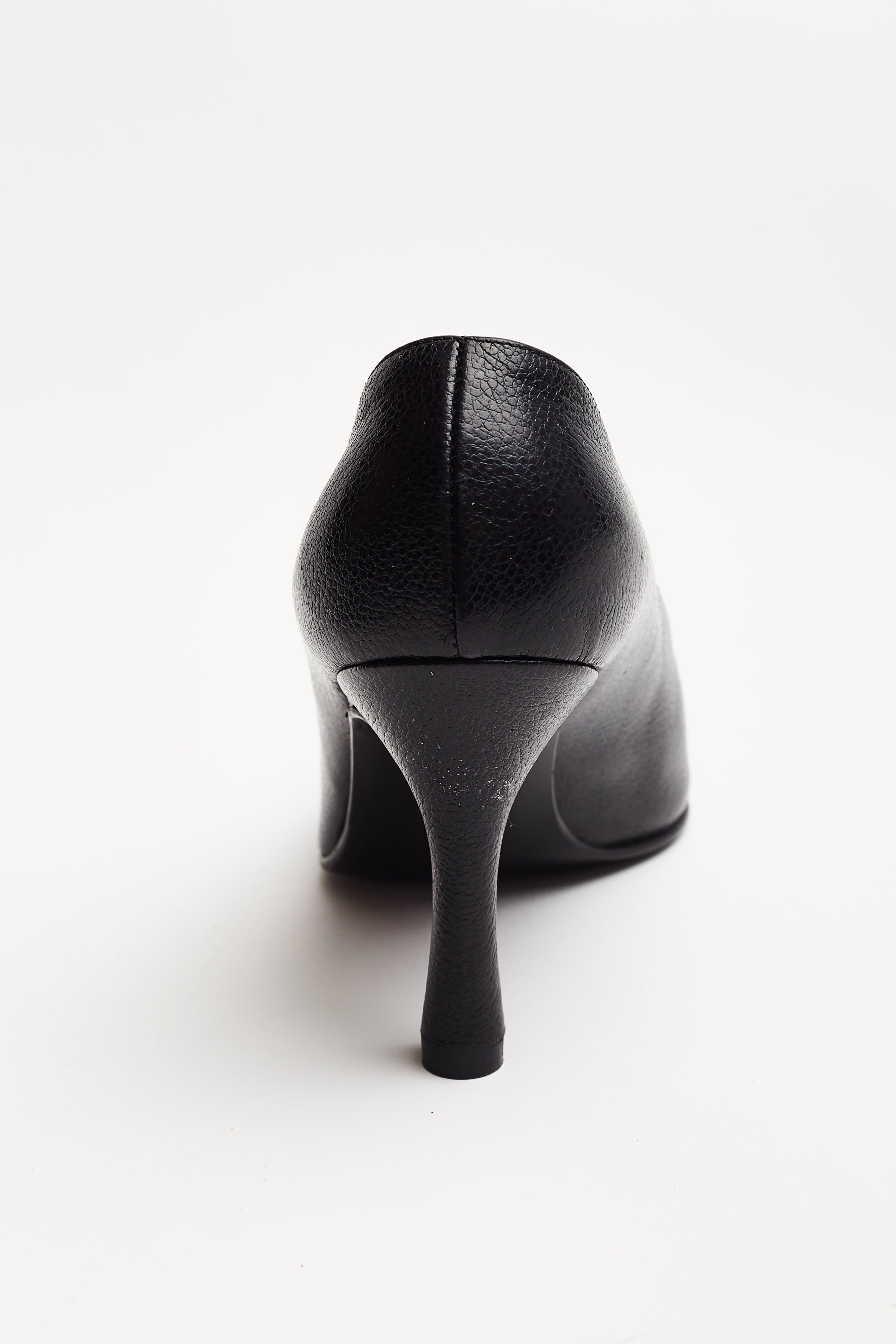 Gianni Versace <br> F/W 1994 Medusa buckle heeled loafers